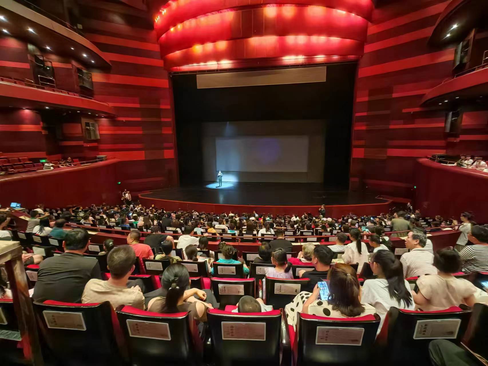 邯郸大剧院8.13.jpg